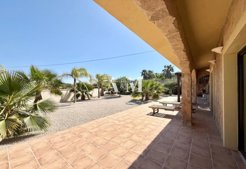 3 makuuhuone Huvila vuokrattavana paikassa San Miguel de Salinas mukana uima-altaan 
autotalli - 3 500 € (Ref: 10095664)