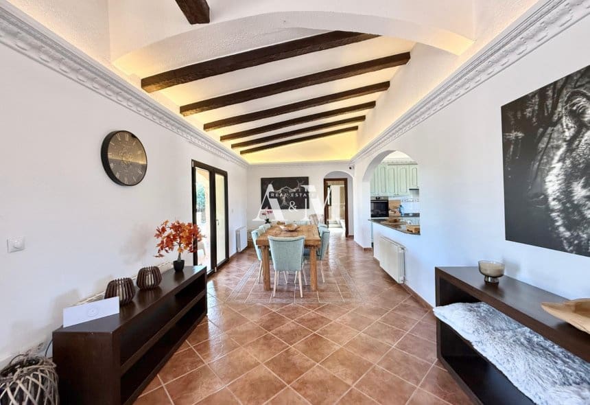 3 makuuhuone Huvila vuokrattavana paikassa San Miguel de Salinas mukana uima-altaan 
autotalli - 3 500 € (Ref: 10095664)