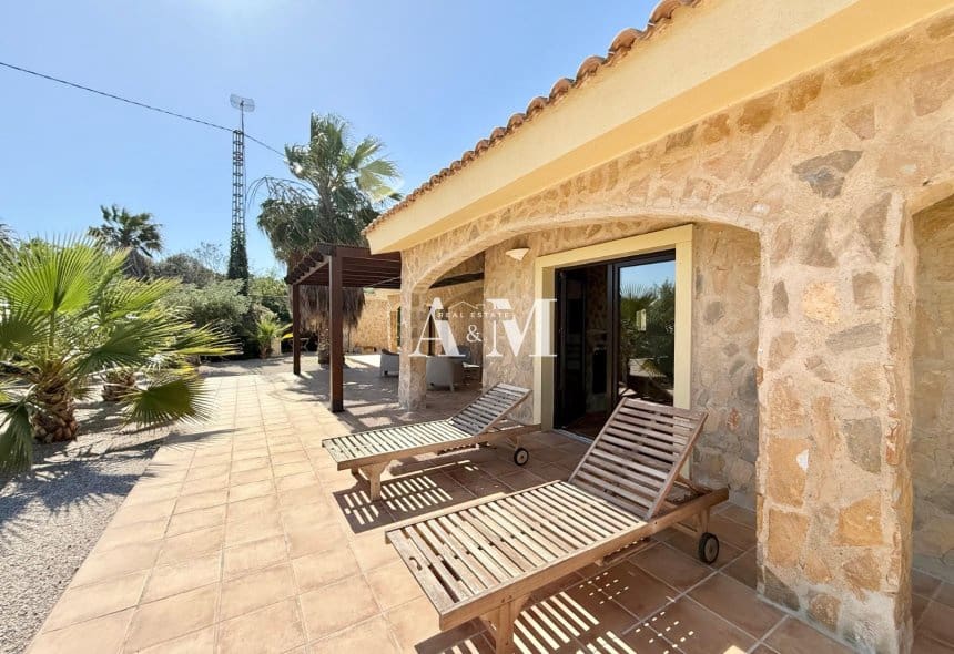 3 makuuhuone Huvila vuokrattavana paikassa San Miguel de Salinas mukana uima-altaan 
autotalli - 3 500 € (Ref: 10095664)