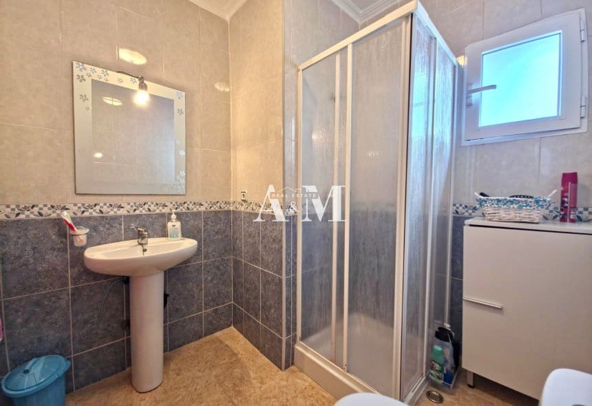 3 soveværelse Lejlighed til leje i Torre de la Horadada - € 1.000 (Ref: 10095666)