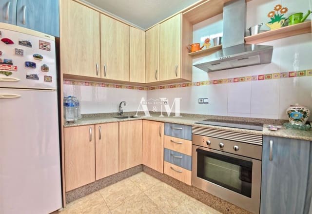 3 soveværelse Lejlighed til leje i Torre de la Horadada, Pilar de la Horadada - € 1.000 (Ref: 10095666)