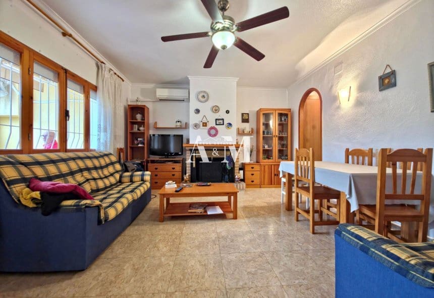 3 soveværelse Lejlighed til leje i Torre de la Horadada - € 1.000 (Ref: 10095666)