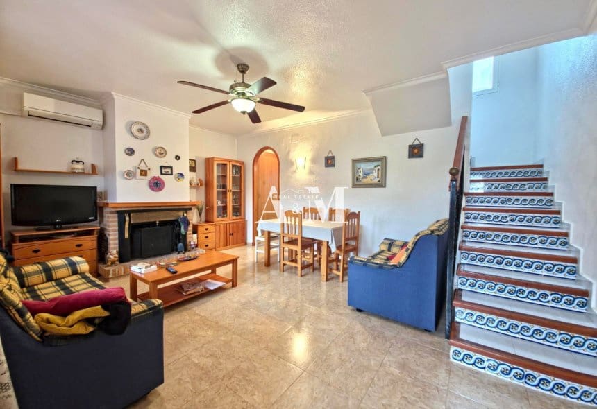 3 soveværelse Lejlighed til leje i Torre de la Horadada - € 1.000 (Ref: 10095666)