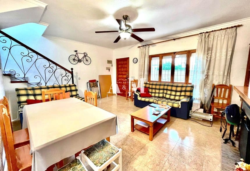 3 soveværelse Lejlighed til leje i Torre de la Horadada - € 1.000 (Ref: 10095666)