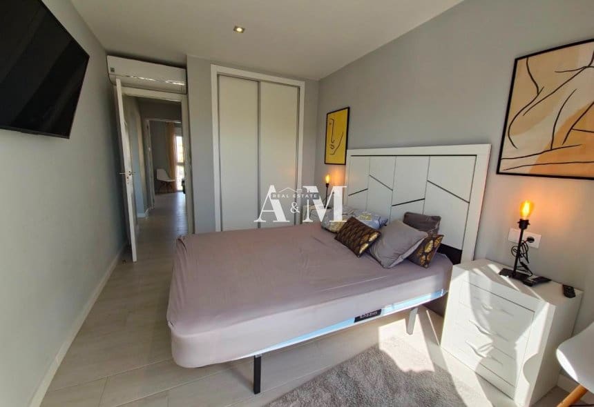 3 camera da letto Bungalow da affittare in Cabo Roig con piscina garage - 1.500 € (Rif: 10095667)