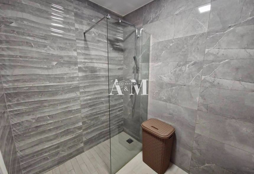 3 camera da letto Bungalow da affittare in Cabo Roig con piscina garage - 1.500 € (Rif: 10095667)