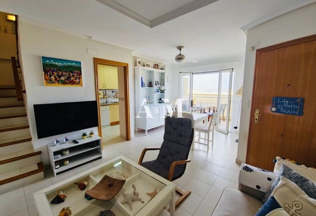 Appartement de 3 chambres à louer à Dehesa de Campoamor, Orihuela avec piscine garage - 950 € (Ref: 10095669)