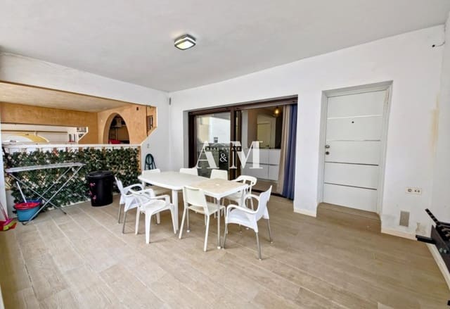 Casa de 3 habitaciones en Torre de la Horadada, Pilar de la Horadada en alquiler con garaje - 1.750 € (Ref: 10095670)