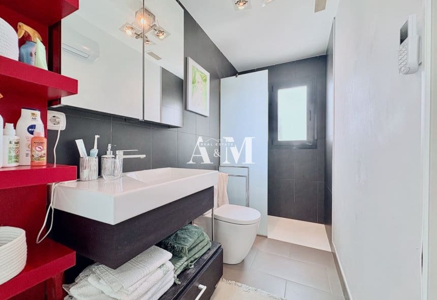Apartamento de 3 habitaciones en Dehesa de Campoamor en venta con piscina - 420.000 € (Ref: 10095671)