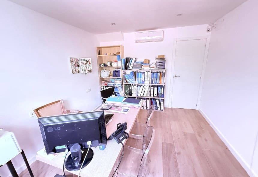 3 Zimmer Haus zu verkaufen in Filipinas - 179.500 € (Ref: 10095674)