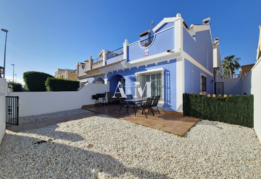 3 Zimmer Haus zu vermieten in Campoamor mit Pool - 1.300 € (Ref: 10095676)