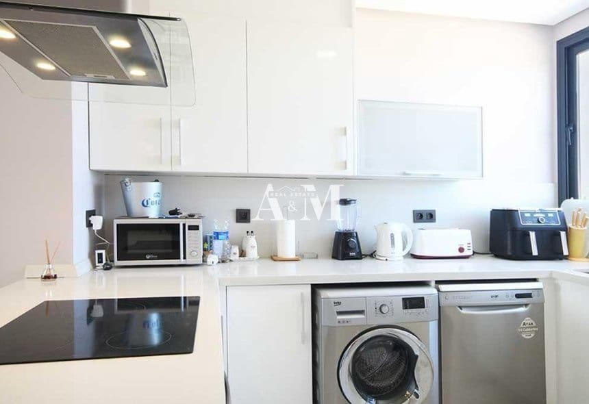 2 soverom Leilighet til leie i Villamartin med svømmebasseng garasje - € 1 350 (Ref: 10095678)