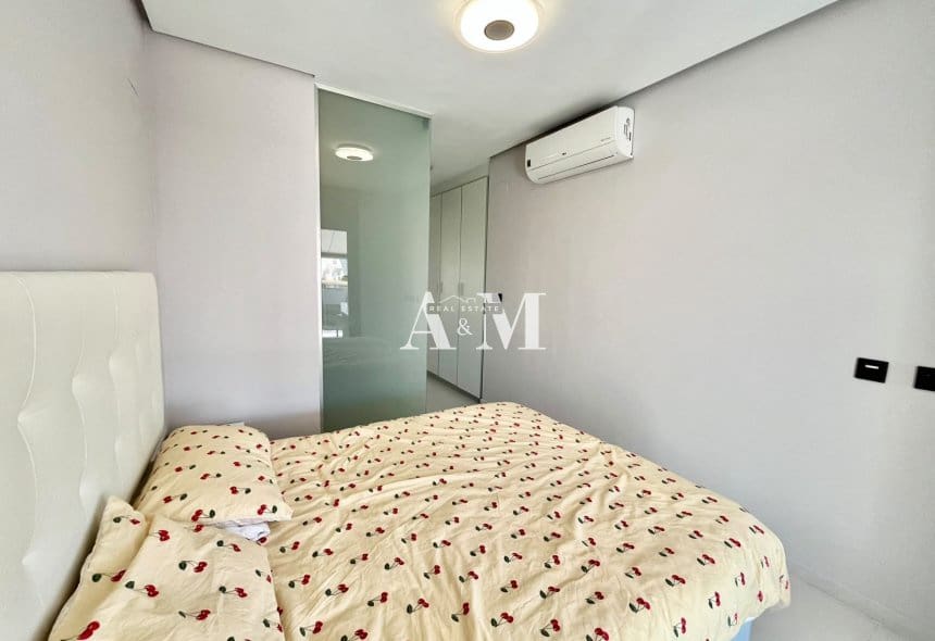 2 quarto Apartamento para arrendar em Villamartin com piscina garagem - 1 350 € (Ref: 10095678)