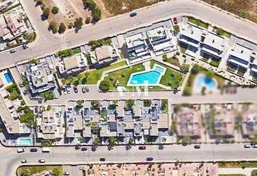 2 quarto Apartamento para arrendar em Villamartin com piscina garagem - 1 350 € (Ref: 10095678)