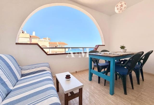 Apartamento Playa de 2 habitaciones en La Manga del Mar Menor en alquiler con piscina garaje - 750 € (Ref: 10095679)