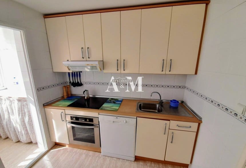 2 camera da letto Appartamento sulla Spiaggia da affittare in La Manga del Mar Menor con piscina garage - 750 € (Rif: 10095681)