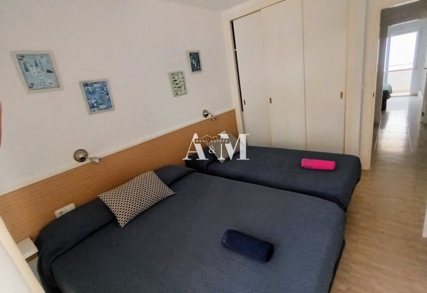 2 camera da letto Appartamento sulla Spiaggia da affittare in La Manga del Mar Menor con piscina garage - 750 € (Rif: 10095681)