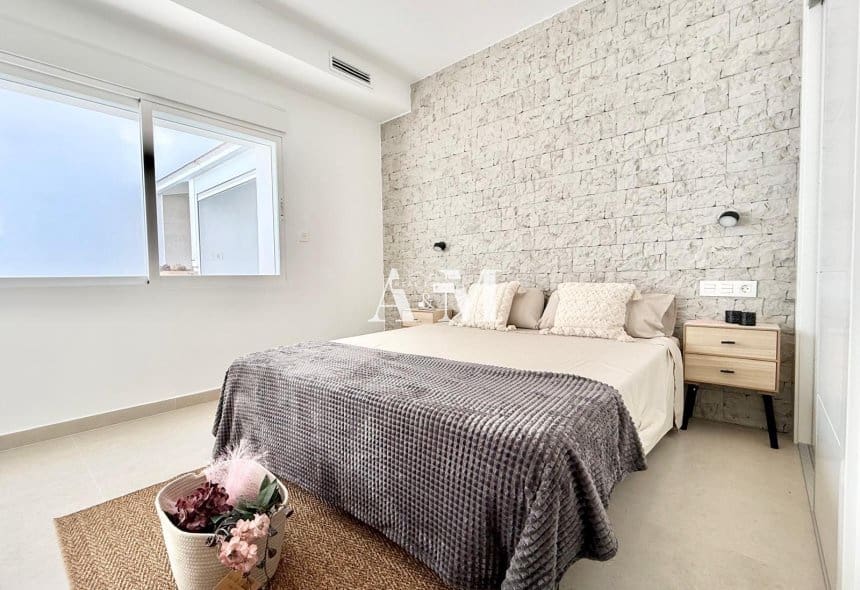 2 sypialnia Apartament do wynajęcia w Lo Pagan - 1 300 € (Ref: 10095684)