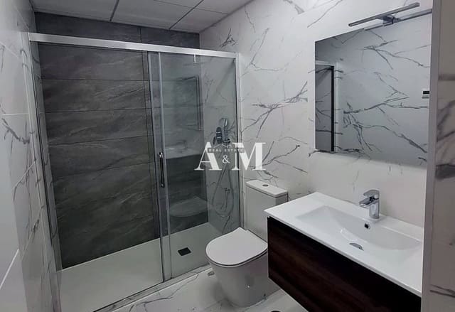 2 bedroom Apartment for rent in Centro, Torrevieja with pool - € 1,250 (Ref: 10095687)