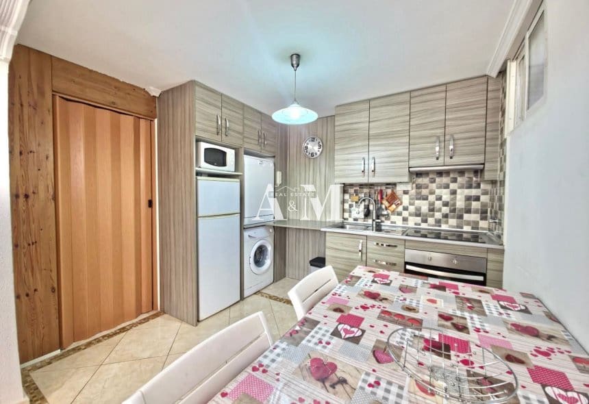 3 quarto Moradia para arrendar em Orihuela Costa com piscina - 1 400 € (Ref: 10095689)