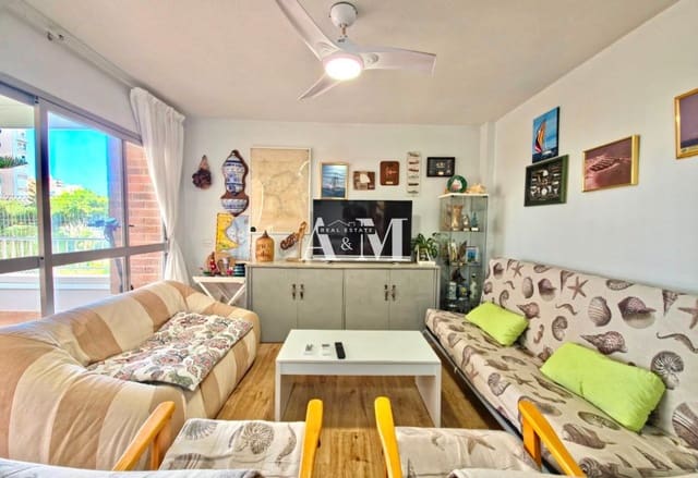 3 soveværelse Strandlejlighed til leje i Dehesa de Campoamor, Orihuela med swimmingpool - € 850 (Ref: 10095690)