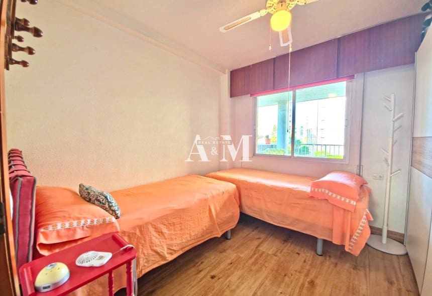 3 quarto Apartamento de Praia para arrendar em Dehesa de Campoamor com piscina - 850 € (Ref: 10095690)