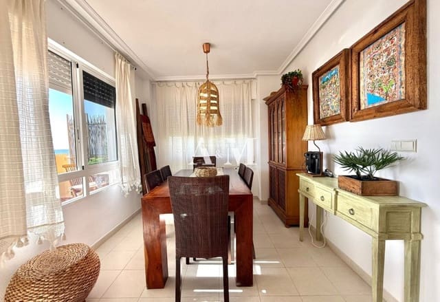 4 soveværelse Strandlejlighed til leje i Dehesa de Campoamor, Orihuela med swimmingpool garage - € 1.300 (Ref: 10095692)