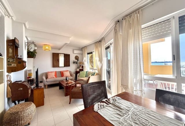 4 soveværelse Strandlejlighed til leje i Dehesa de Campoamor, Orihuela med swimmingpool garage - € 1.300 (Ref: 10095692)