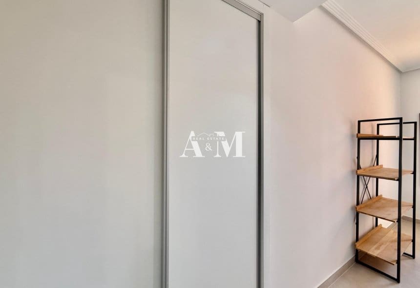 2 quarto Apartamento para arrendar em Los Alcazares com piscina garagem - 1 100 € (Ref: 10095693)