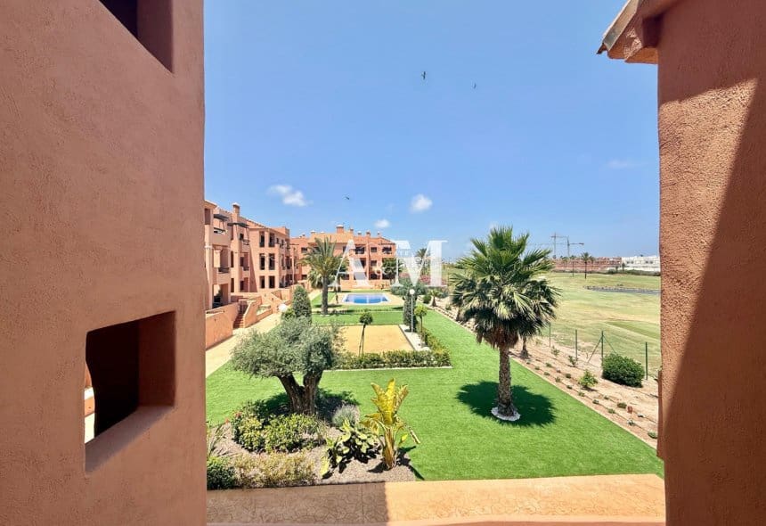 2 quarto Apartamento para arrendar em Los Alcazares com piscina garagem - 1 100 € (Ref: 10095693)