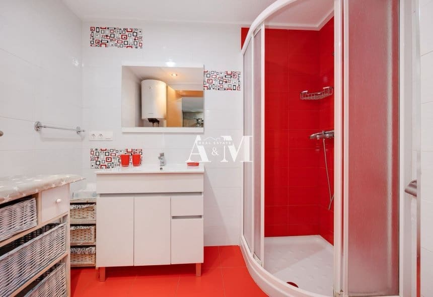 2 makuuhuone Ranta-asunto vuokrattavana paikassa La Mata - 950 € (Ref: 10095694)