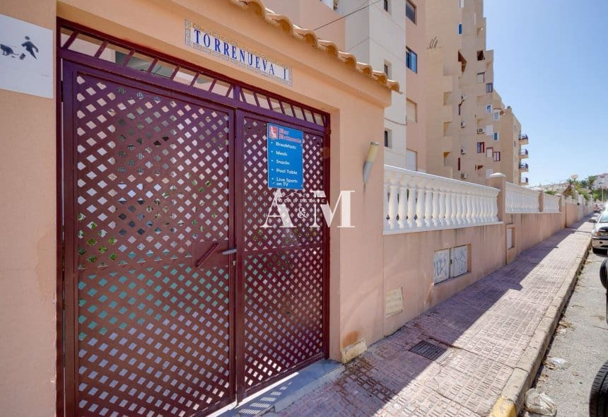 2 makuuhuone Ranta-asunto vuokrattavana paikassa La Mata - 950 € (Ref: 10095694)