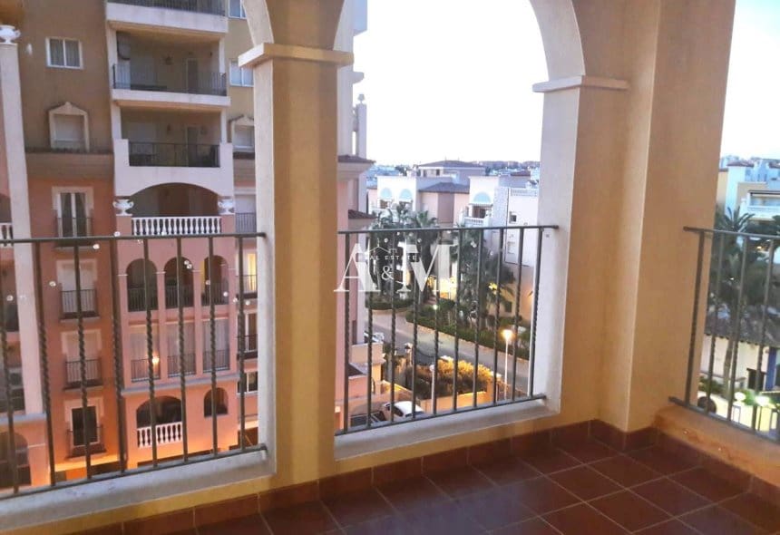 2 quarto Apartamento de Praia para arrendar em Torrevieja com piscina - 1 000 € (Ref: 10095700)