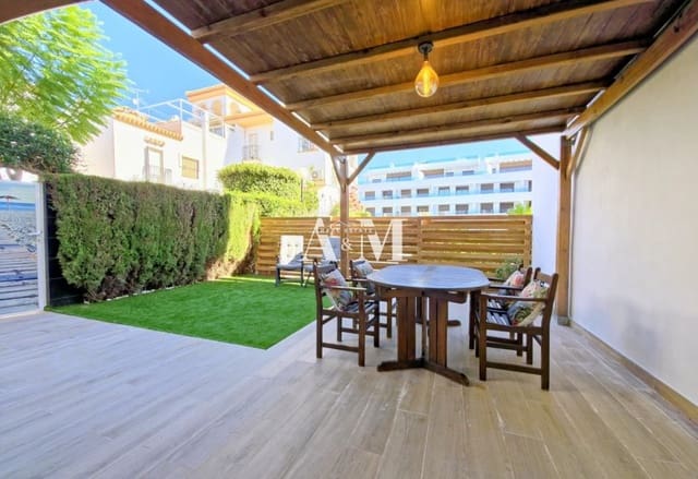 3 soverom Strandleiligheter til leie i Playa Flamenca, Orihuela med svømmebasseng - € 1 200 (Ref: 10095701)