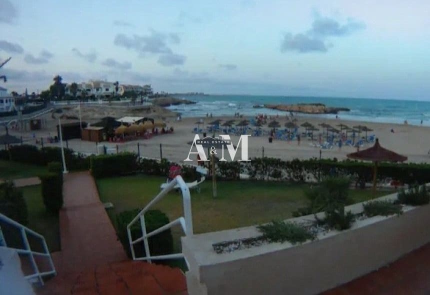 Apartamento Playa de 2 habitaciones en Orihuela Costa en alquiler con piscina - 1.050 € (Ref: 10095703)