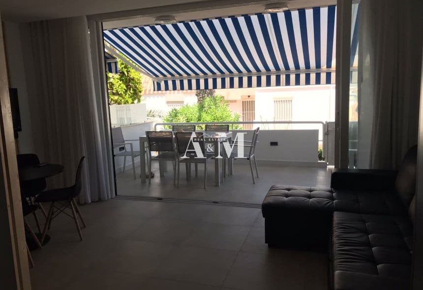 Apartamento Playa de 2 habitaciones en Orihuela Costa en alquiler con piscina - 1.050 € (Ref: 10095703)