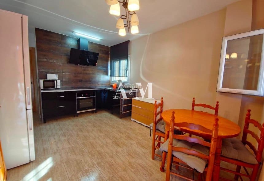 2 soveværelse Bungalow til leje i Torre de la Horadada med swimmingpool - € 800 (Ref: 10095704)