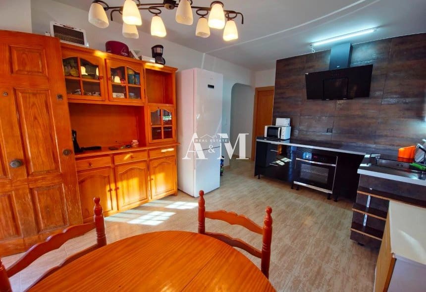 2 soveværelse Bungalow til leje i Torre de la Horadada med swimmingpool - € 800 (Ref: 10095704)