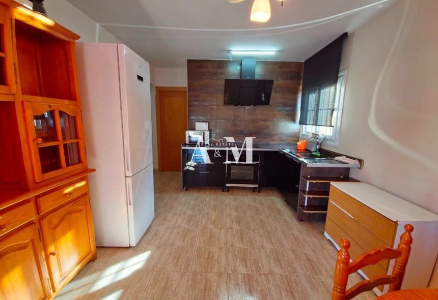 2 soveværelse Bungalow til leje i Torre de la Horadada med swimmingpool - € 800 (Ref: 10095704)