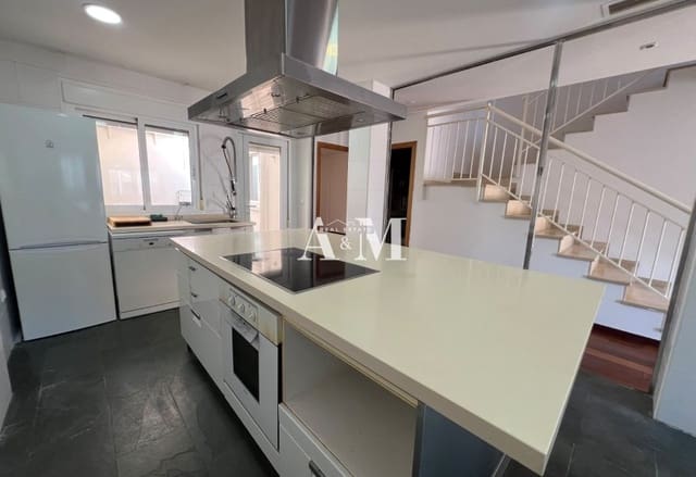 3 sovrum Radhus att hyra i Perleta, Elche / Elx med garage - 1 850 € (Ref: 10095790)