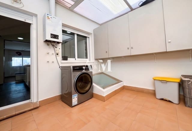 3 sovrum Radhus att hyra i Perleta, Elche / Elx med garage - 1 850 € (Ref: 10095790)