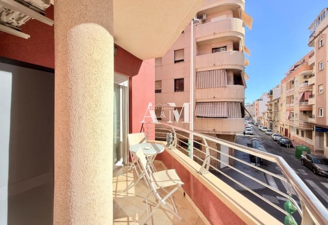 Apartamento de 2 habitaciones en El Molino, Torrevieja en alquiler - 800 € (Ref: 10095791)