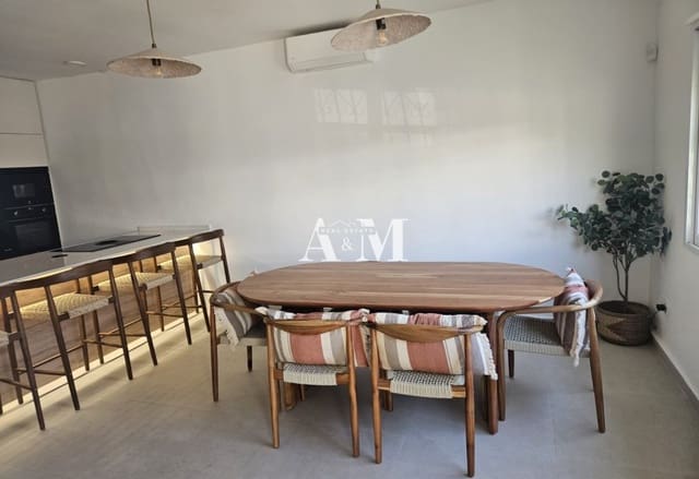 3 sovrum Radhus att hyra i Torre de la Horadada, Pilar de la Horadada - 1 200 € (Ref: 10098612)