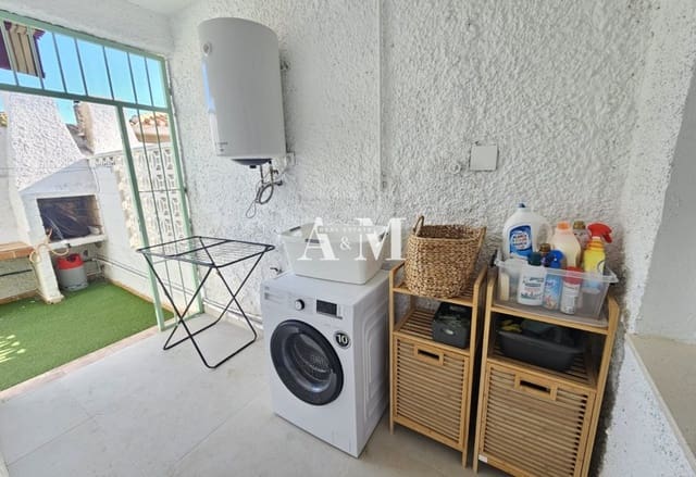 3 sovrum Radhus att hyra i Torre de la Horadada, Pilar de la Horadada - 1 200 € (Ref: 10098612)