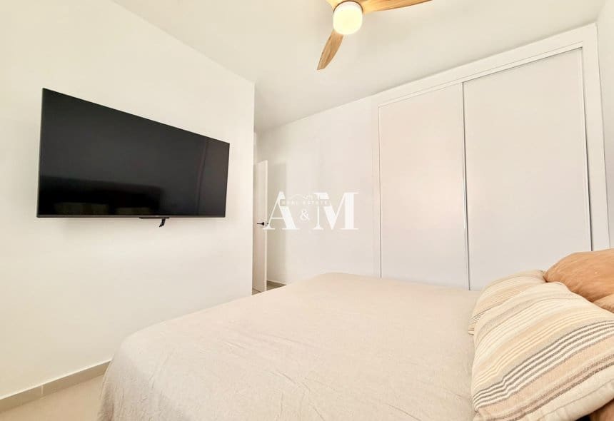 3 bedroom Terraced Villa for rent in Torre de la Horadada - € 1,200 (Ref: 10098612)