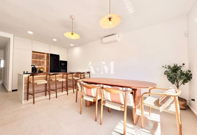 3 slaapkamer Rijtjeshuis te huur in Torre de la Horadada, Pilar de la Horadada - € 1.200 (Ref: 10098612)