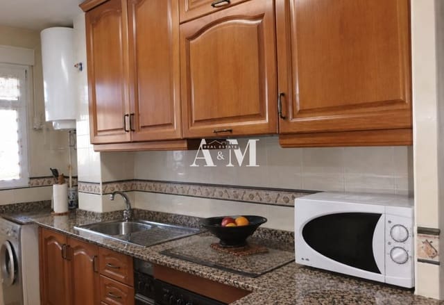 Apartamento Playa de 2 habitaciones en Arenales del Sol, Elche / Elx en alquiler con piscina - 750 € (Ref: 10098950)