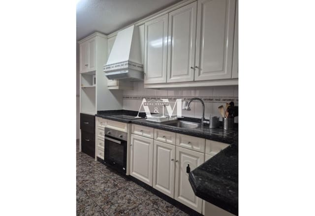 3 Zimmer Apartment zu vermieten in Carrús Est - Camí dels Magros, Elche / Elx - 700 € (Ref: 10099418)