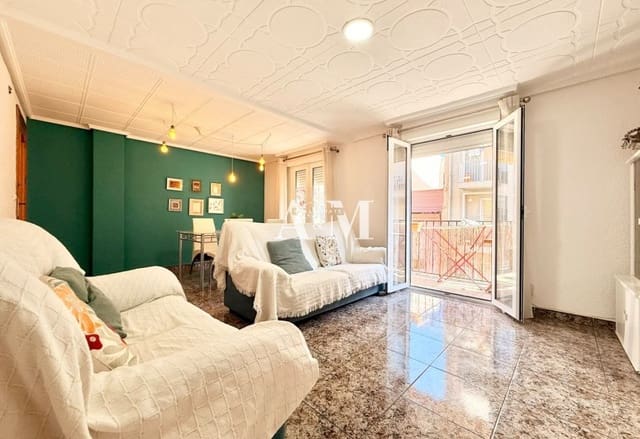 Appartement de 3 chambres à louer à Carrús Est - Camí dels Magros, Elche / Elx - 700 € (Ref: 10099418)