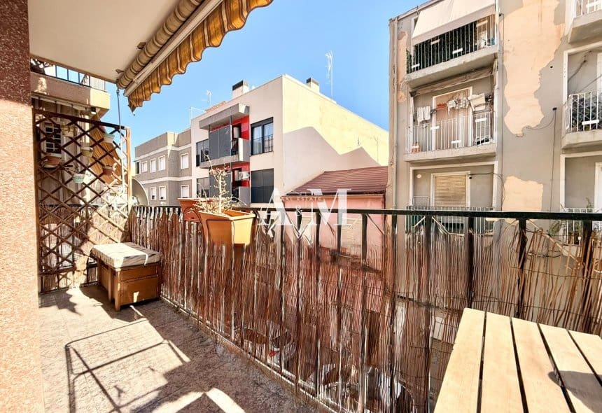 3 bedroom Apartment for rent in Elche / Elx - € 700 (Ref: 10099418)
